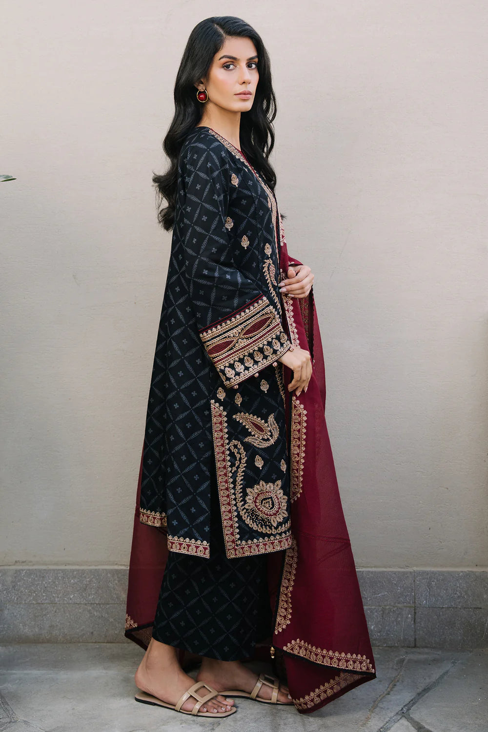 Jazmin Embroidered Summer Lawn Collection 2025 - Sufi Fabrics