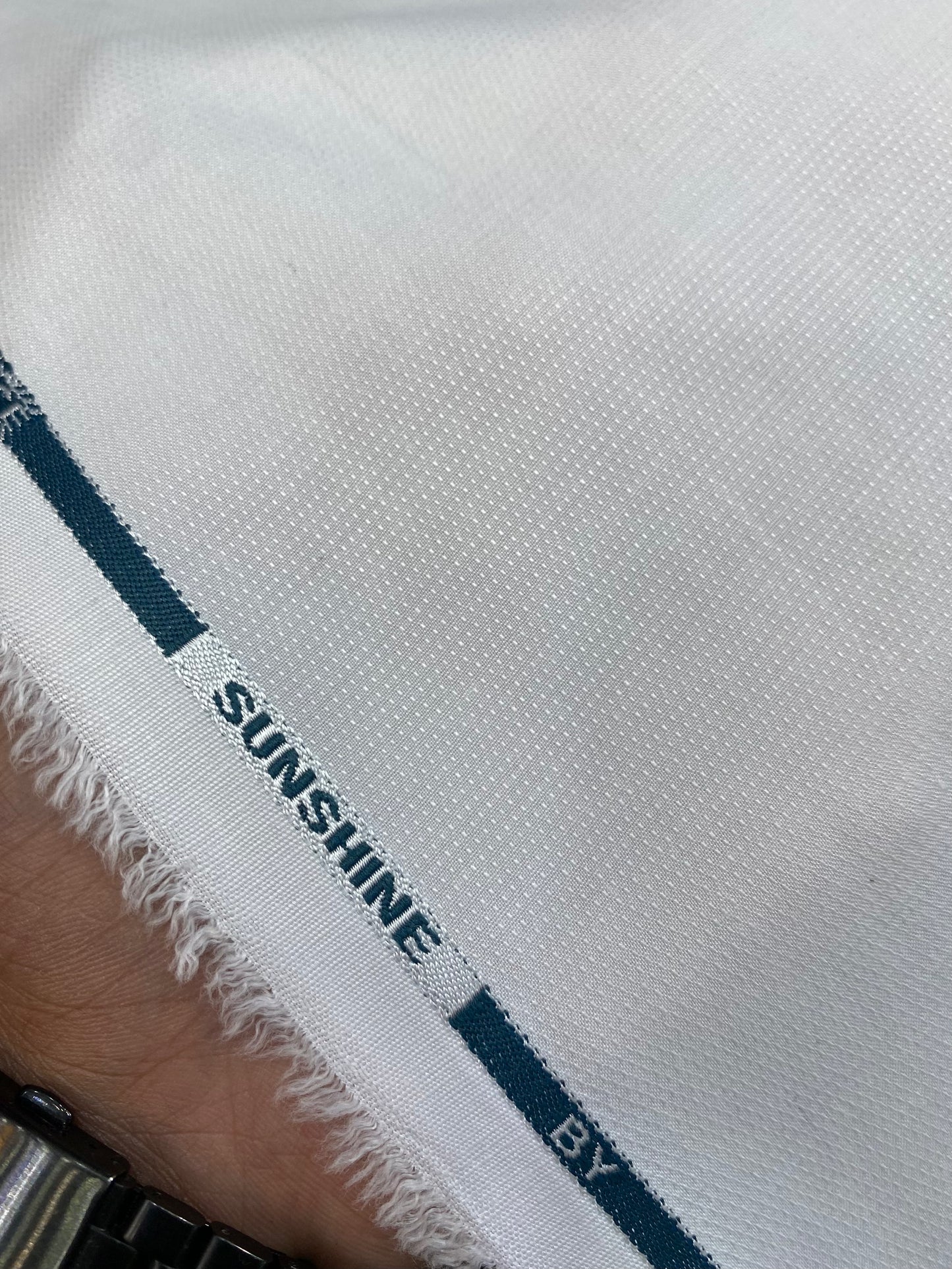 Sunshine Dotted Design || Wash & Wear