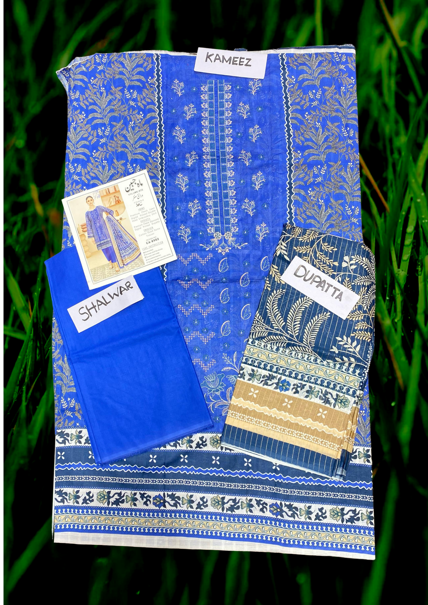 Unstitched 3-piece blue lawn suit with floral embroidery and dupatta from Mahjabeen collection